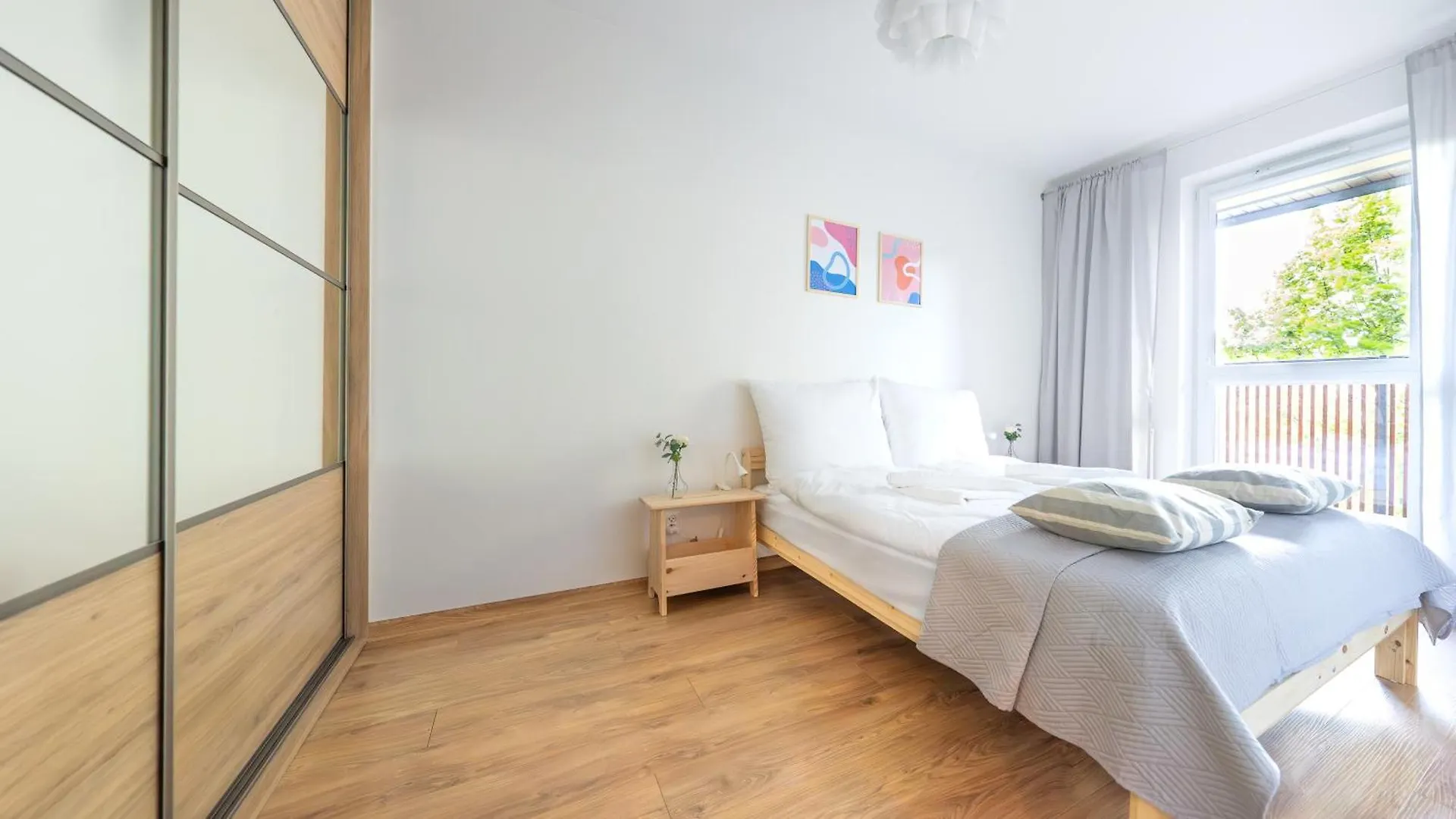 Apartment Apartamenty Sun & Snow Wojska Polskiego Kolobrzeg
